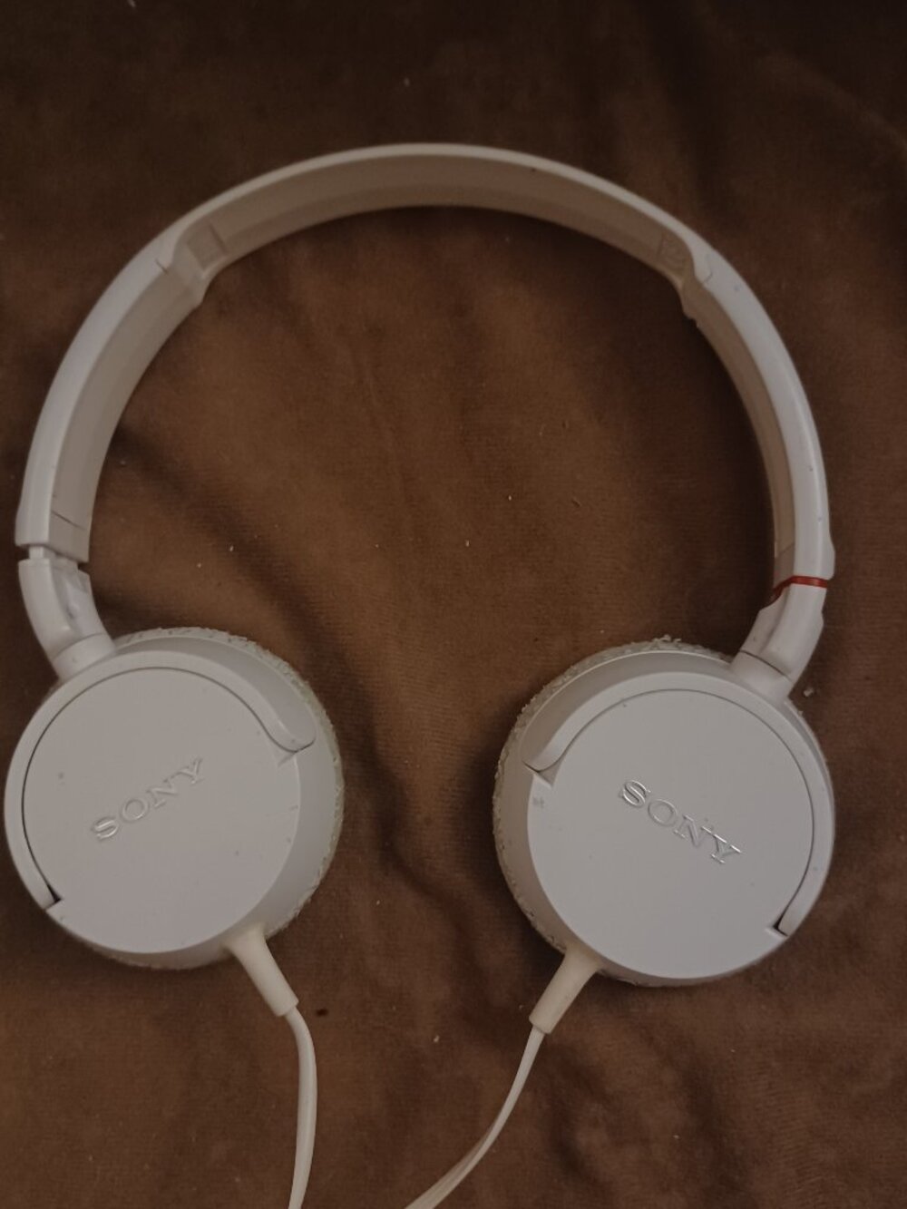 Sony MDR-ZX100 Stereo White Headphones Headsets Slim Swivel Folding